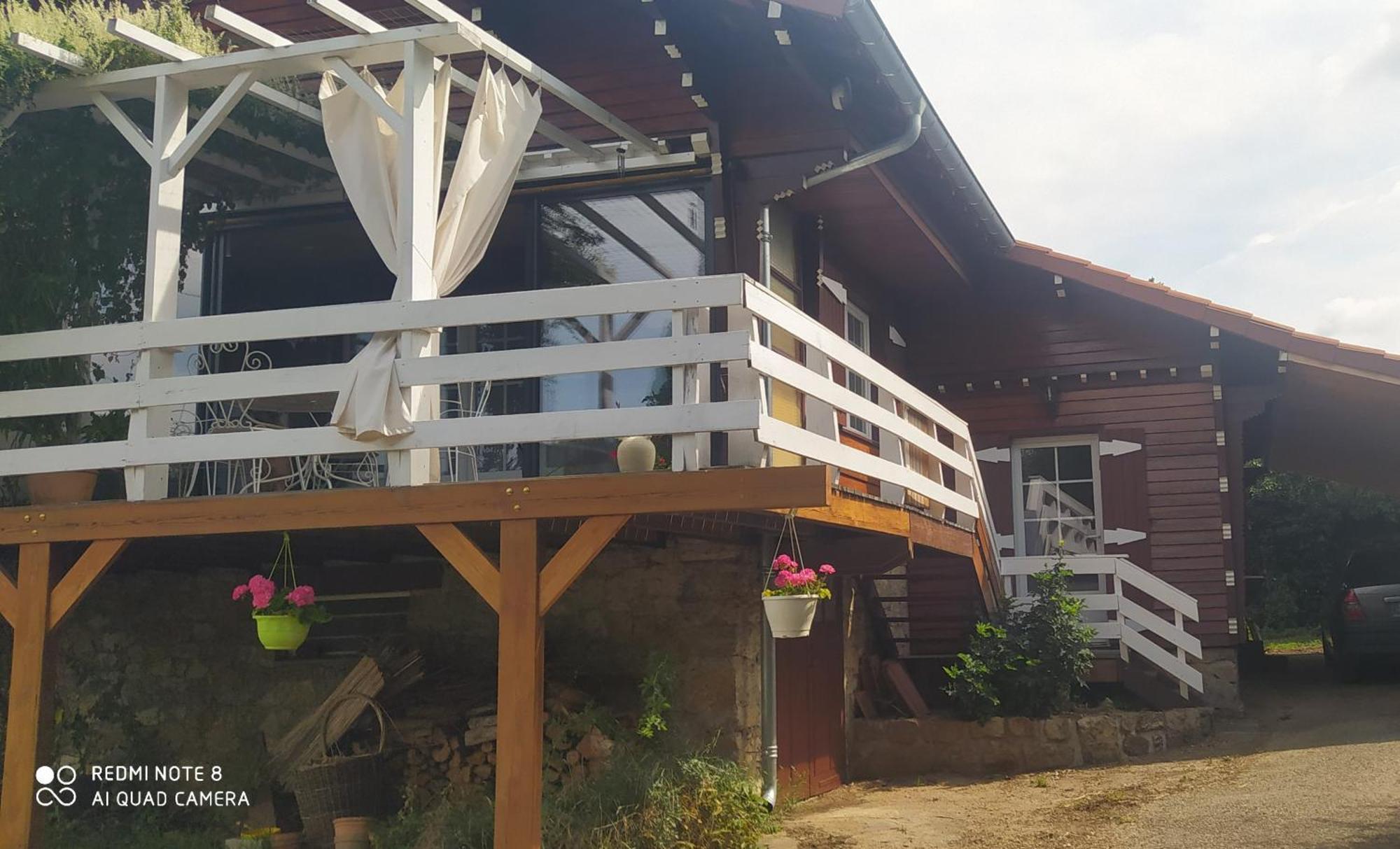 Logement Independant Attenant A Une Maison Dans Grand Jardin Retournac Екстер'єр фото